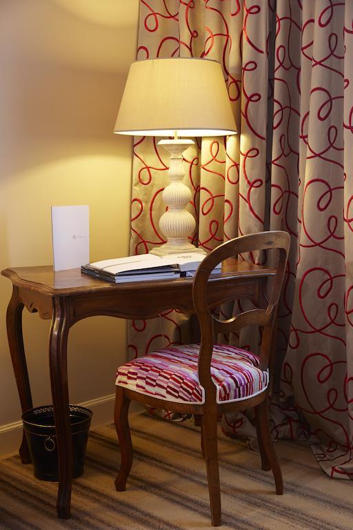 Hotel Maison Lameloise Chagny  Pokój zdjęcie